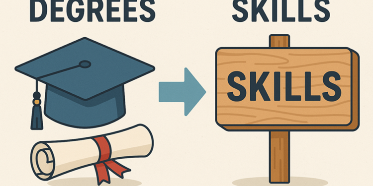 Why Micro-Credentials Are Fast Replacing Traditional Degrees Today