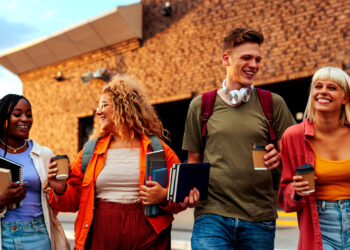 How Virtual Universities Are Transforming Global Education Today